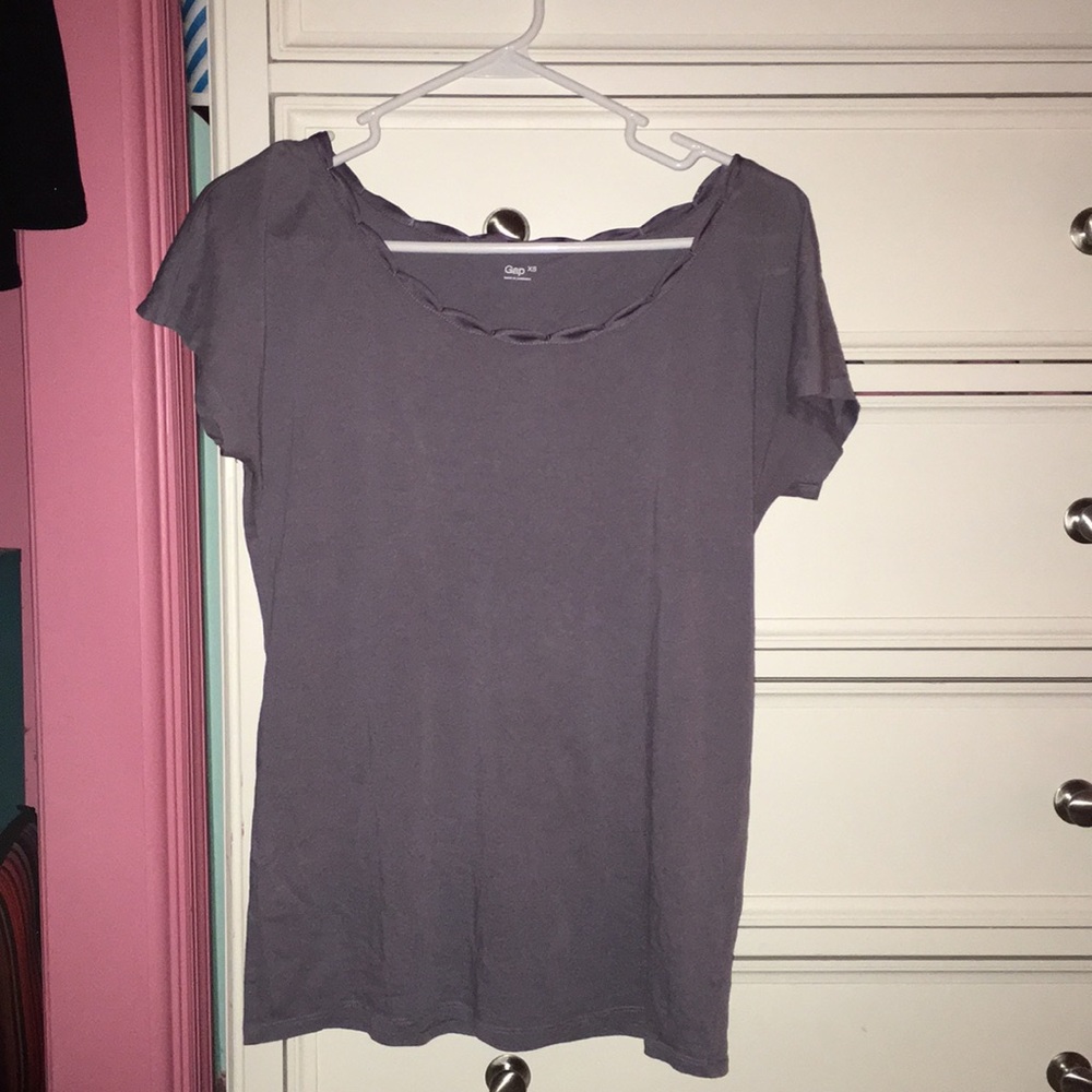 purple short sleeve blouse